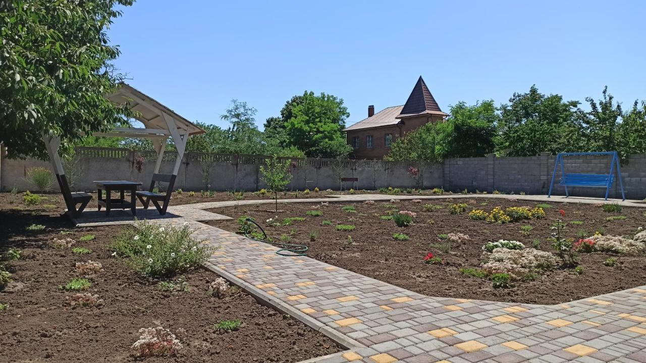 Eco House Otel Çornomorsk Dış mekan fotoğraf